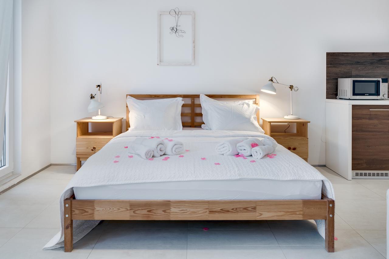 Luxury Apartments Jolara Мимице Екстериор снимка